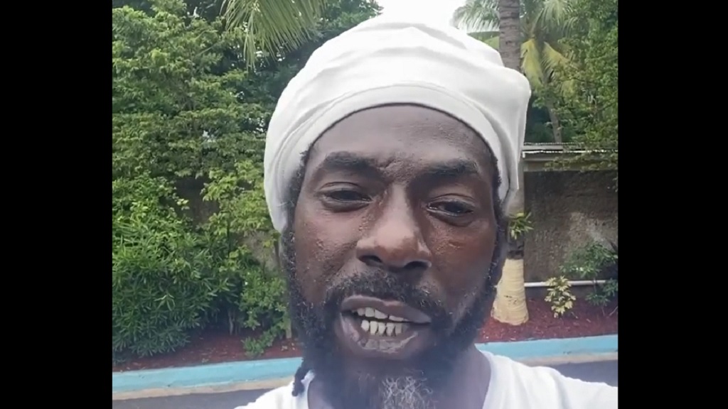 Buju goes on anti-mask rant