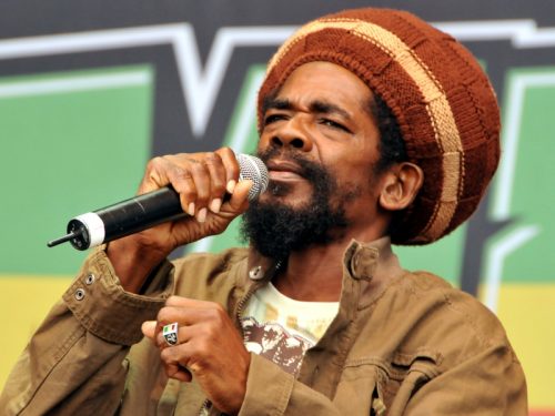 Cocoa Tea’s wife, Malvia Scott, asks for prayers, Rykers Island singer is NOT DEAD