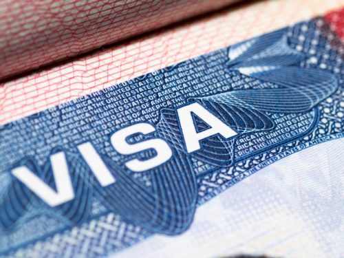 Visitor’s visa holders being stopped at the US airport by officials